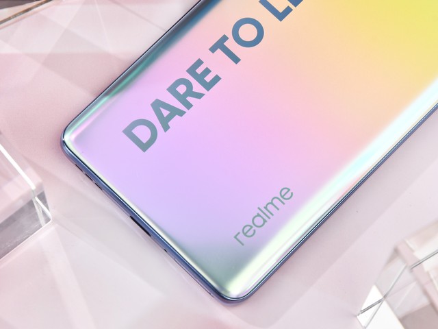 realme x7pro至尊版值得买吗