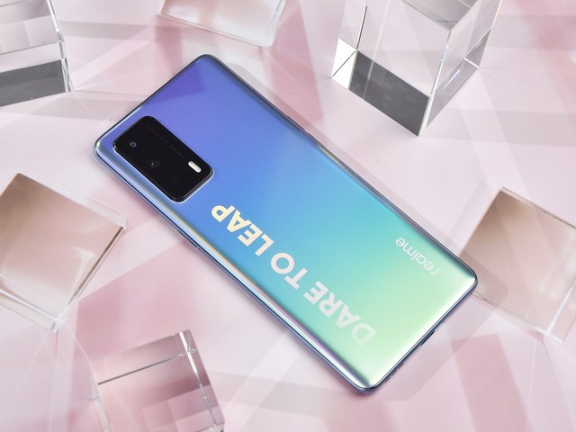 realme x7pro至尊版值得买吗