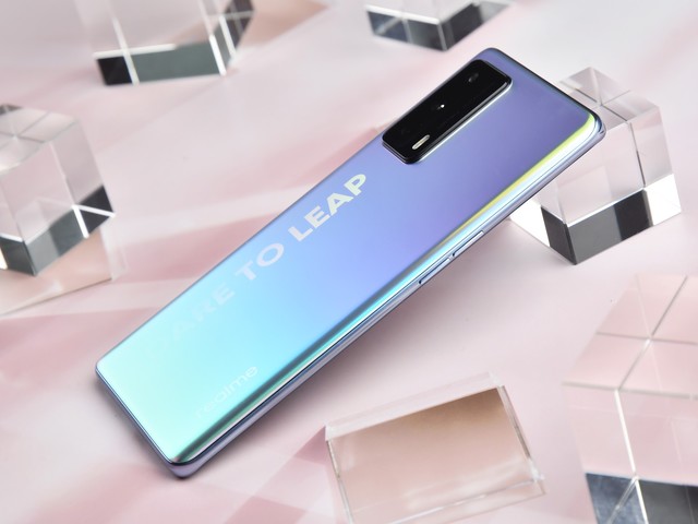 realme x7pro至尊版值得买吗