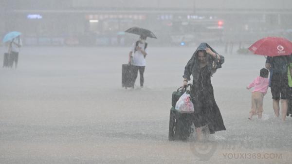 郑州一小时降雨超100个西湖 一小时200毫米降水量是什么概念