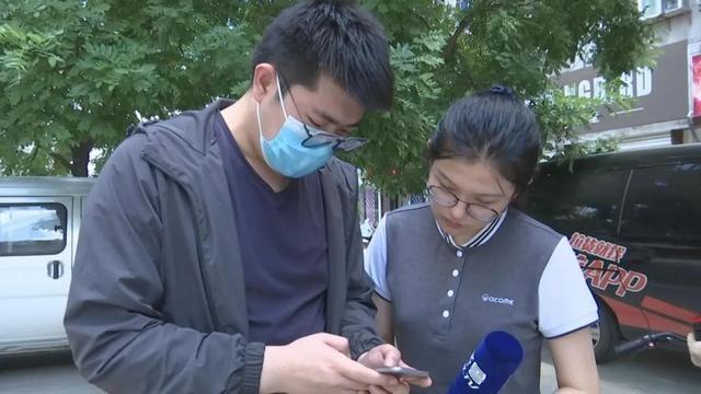 男子称餐厅吃饭被石子硌掉牙无人管是怎么回事