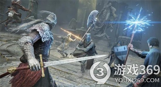 《艾尔登法环》竞技场 PvP 更新出现 BUG：重型武器也可下蹲突刺快速攻击